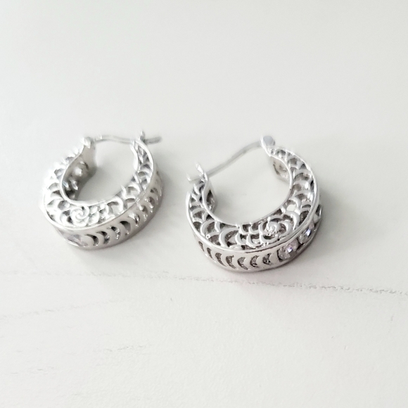 Jewelry - Sterling Silver Filigree/Simulated Diamond Hoops